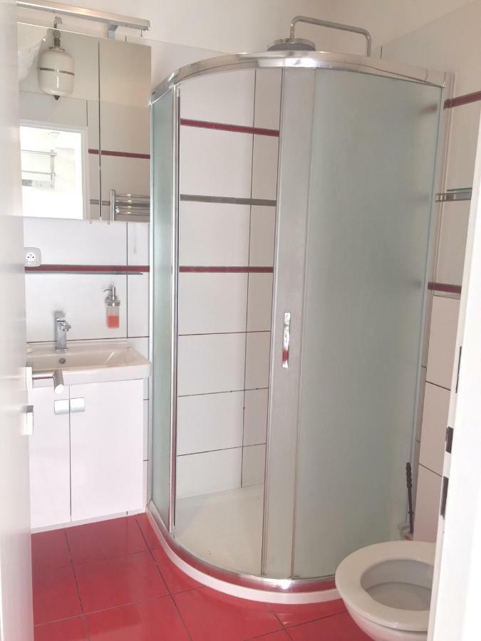 Krasny Apartman U Lesa, Trolejbus Do Centra A Bvv, Parkovani Zdarma Brno Exterior photo